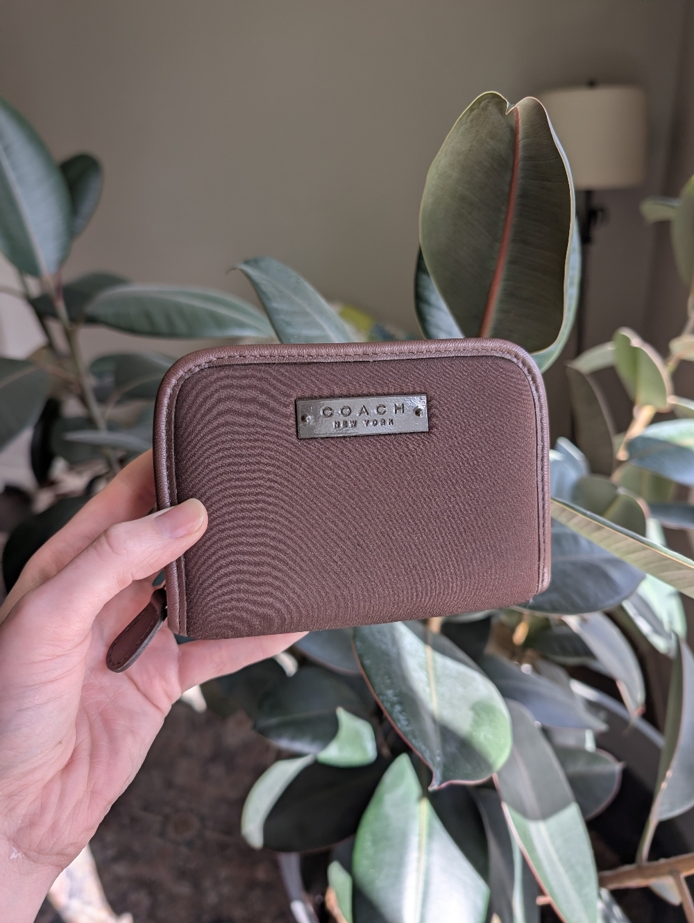 🤎 Coach Mahogany Neo Zip-Around Compact Clutch 🤎